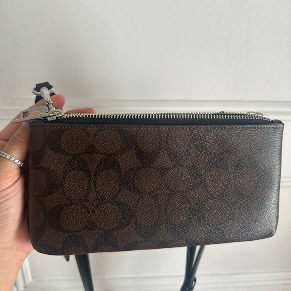 Double Zip Crossbody In Signature Canvas crossbody - Picture 2 of 13